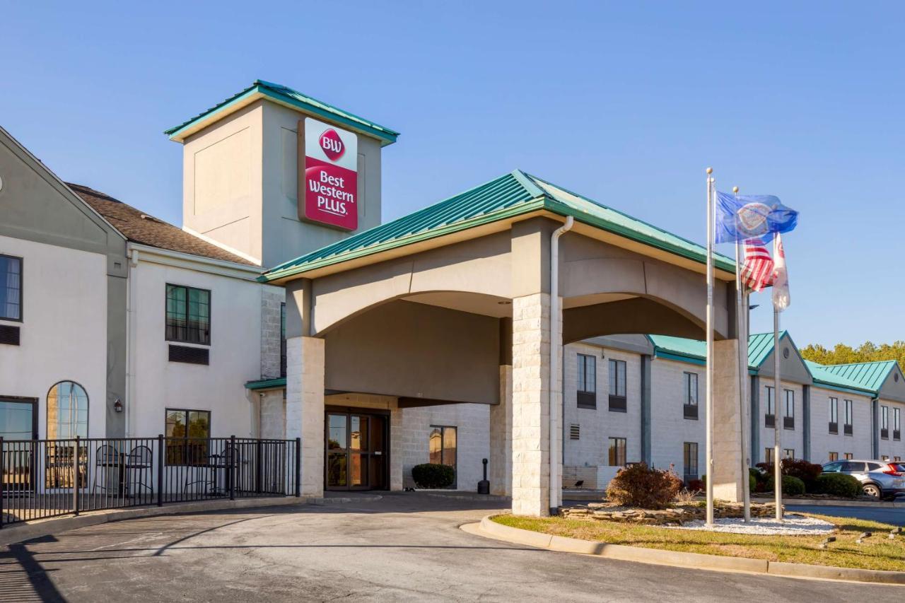 Best Western Plus South Hill Inn Екстер'єр фото